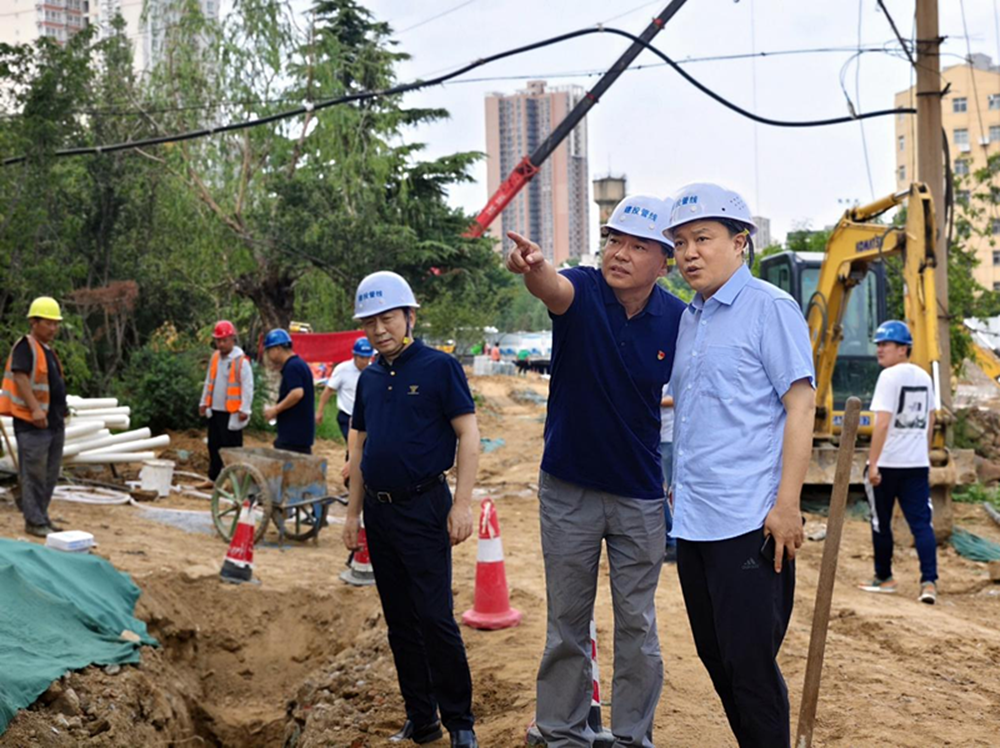 乐鱼网页版登录入口-乐鱼(中国)
副总经理张岩到郑州建投通讯管线有限公司开展安全生产检查
